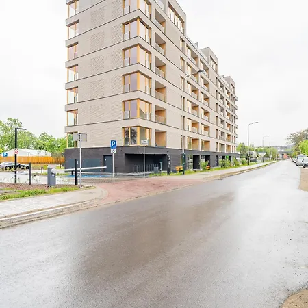 Portowa M1 - Vistula River Nearby, Parking, Balcony - By Rentujemy Appartement Krakau